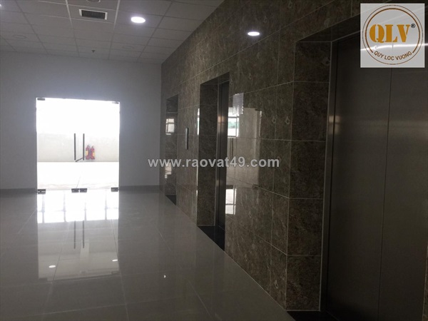 Bán hoặc cho thuê nhà xưởng cao tầng – kcx tân thuận, quận 7 – 7.500m²