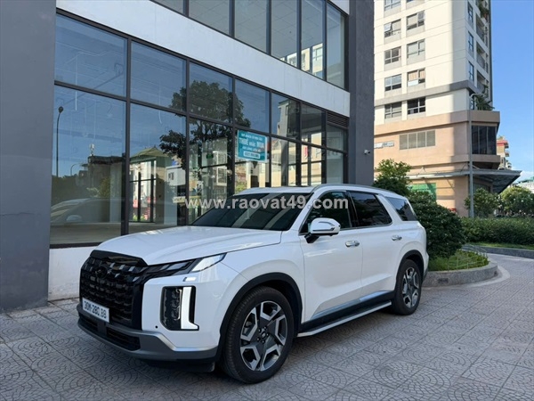 ~/Img/2026/7/ban-hyundai-palisade-prestige-7-cho-mau-trang-xe-dep-nhu-moi-01.jpg