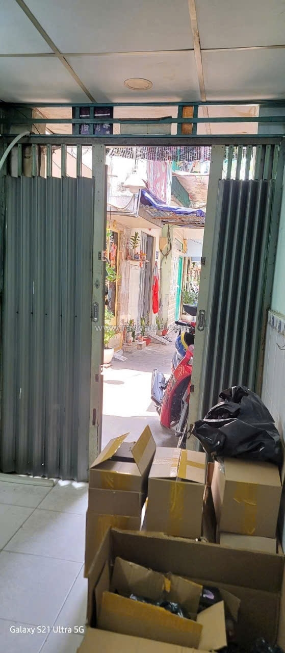 ~/Img/2026/7/ban-nha-cap-4-nho-xinh-no-hau-l-ngay-trung-tam-dam-sen-q11-01.jpg