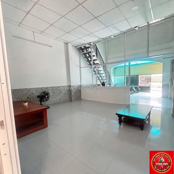Bá.n  nhà hẻm xe tải kèm dãy trọ – gần global city – có sẵn hđt 96 tr mà chỉ có 10 đồng.