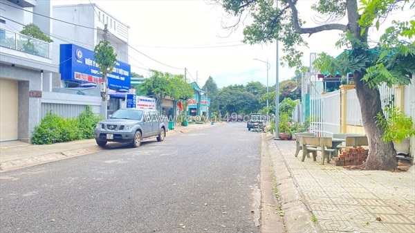 ~/Img/2026/7/ban-nha-mat-tien-nhua-chinh-trung-tam-duc-trong-lam-dong-01.jpg