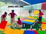 Bục sân khấu lắp ghép mầm non bằng nhựa nhập khẩu
