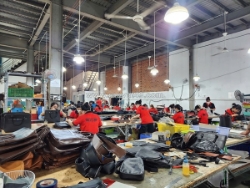 Cần quà tặng doanh nghiệp giá tốt - làm nhanh?