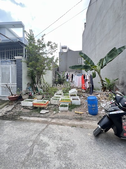 ~/Img/2026/7/can-tien-ban-dat-tra-no-gan-nga-ba-cay-diep-di-an-01.jpg