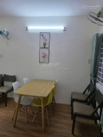 Chính chủ cần bán căn chung cư bàu cát 2 lô a lầu 6 ( thang máy )