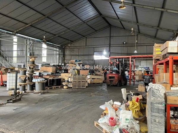 ~/Img/2026/7/cho-thue-kho-xuong-2000m-kcn-an-khanh-pccc-dat-chuan-xe-container-vao-tan-xuong-01.jpg