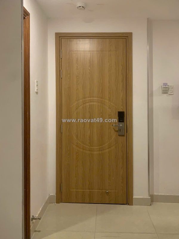 Giá cửa nhựa composite tại phường bình phú