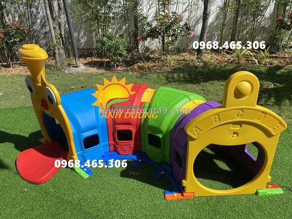 Hầm chui tàu hỏa cho bé mầm non, hang chui nhựa trẻ em