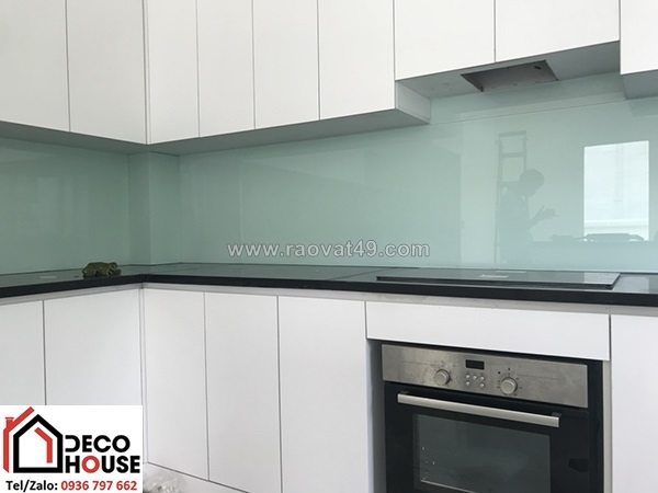 ~/Img/2026/7/lam-kinh-cuong-luc-op-bep-tai-vinhomes-co-loa-01.jpg