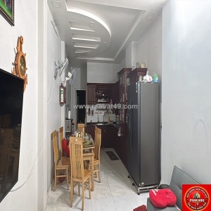 Mặt tiền đẹp ngay khu trung tâm thủ đức – không gian rộng, dễ khai thác. 4 tầng, 4pn 5wc…
