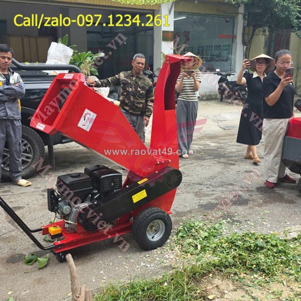 Máy băm cành đề nổ dùng xăng turbo tbx15
