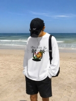 Outfit du lịch sẽ đẹp hơn nếu chọn đúng chiếc áo thun
