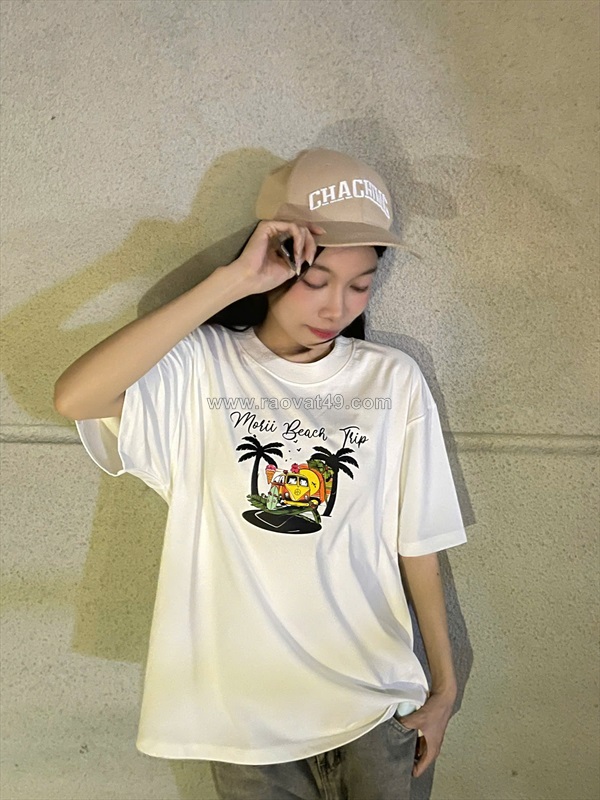 Outfit du lịch sẽ đẹp hơn nếu chọn đúng chiếc áo thun