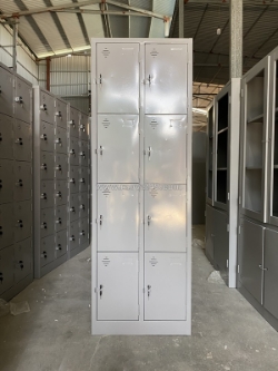Tủ sắt locker 8 ngăn cho không gian sử dụng khiêm tốn