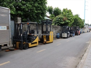 Vì sao nên lựa chọn xe nâng điện bình dương tại xe nâng gia hưng?