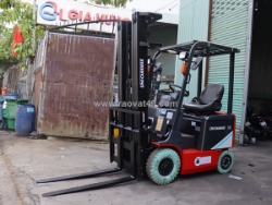 Xe nâng điện toyota – bền bỉ, tiết kiệm, hiệu quả cho doanh nghiệp