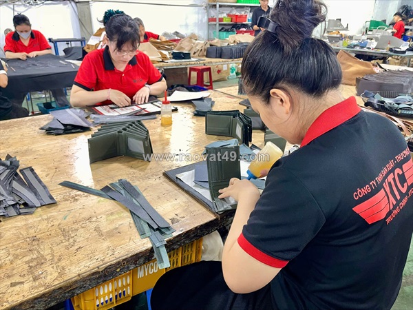 Xưởng gia công đồ da theo yêu cầu – oem/odm, dập logo, sản xuất trực tiếp