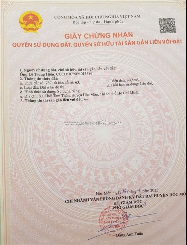 ~/Img/2026/8/ban-dat-tho-cu-o-thoi-tam-thon-hoc-mon-hem-xe-hoi-02.jpg