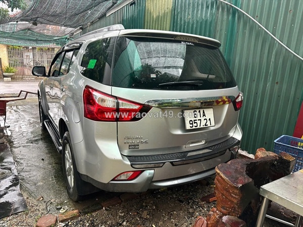 ~/Img/2026/8/ban-isuzu-mux-2017-so-tu-dong-may-dau-xe-gia-dinh-chinh-chu-02.jpg