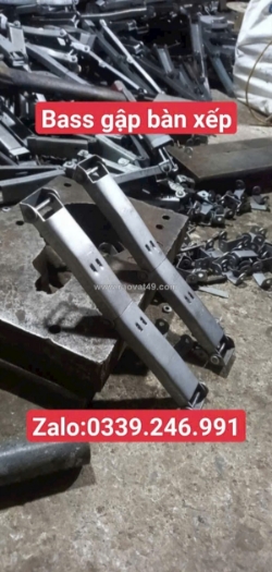 Bản lề gập bụng cho bàn xếp gọn tại xưởng