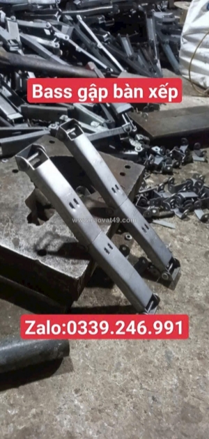 Bản lề gập bụng cho bàn xếp gọn tại xưởng