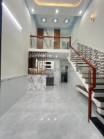 Bán nhà cấp 4 gác lửng sát chợ tân long dĩ an