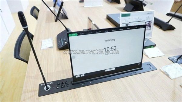 Biến bàn họp truyền thống thành không gian họp thông minh!