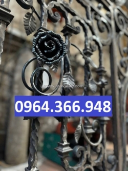 Bông hồng sắt rèn trang trí cổng lan can và ban công