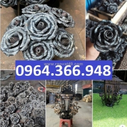 Bông hồng sắt trang trí tạo điểm nhấn cho công trình