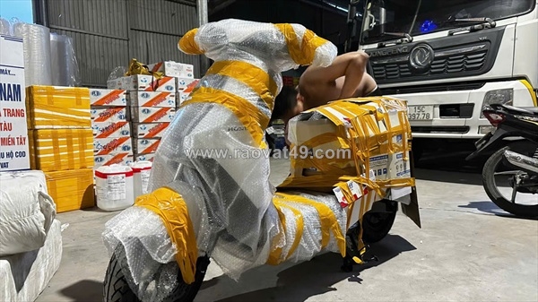 ~/Img/2026/8/cach-gui-xe-may-tu-ha-noi-vao-sai-gon-an-toan-nhanh-chong-gia-tot-cap-nhat-2026-01.jpg