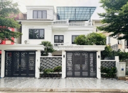 Cho thuê biệt thự kđt tân tây đô, 30tr/th. không giới hạn mục đích sử dụng, lh:0989996984