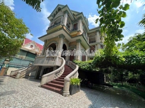 Cho thuê biệt thự mặt tiền nguyễn văn hưởng, 1300m2, 3 tầng, 17p, hồ bơi rộng