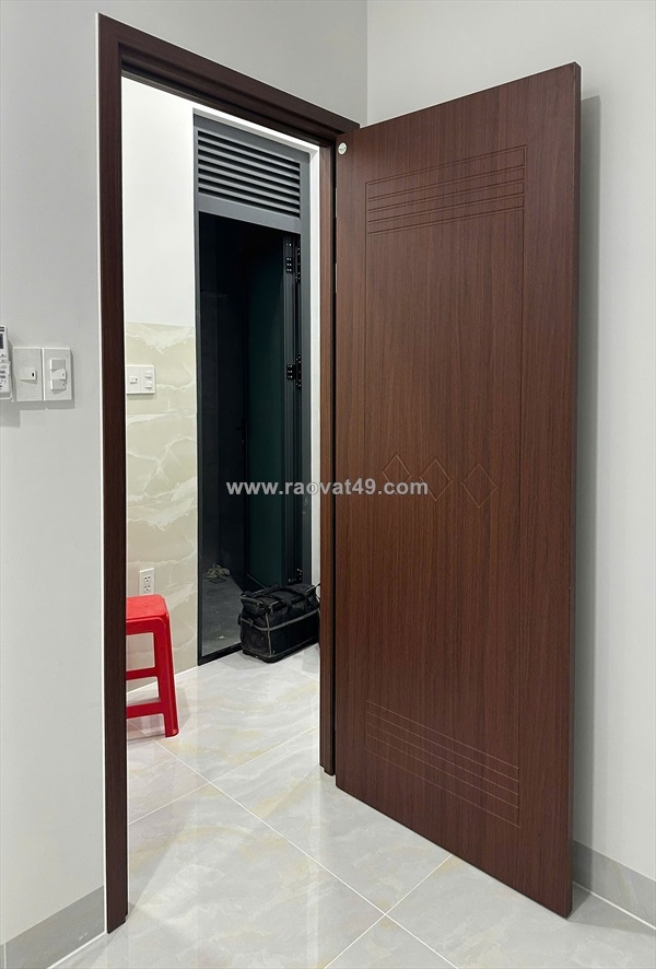~/Img/2026/8/cua-nhua-composite-tai-phuong-cat-lai-tp-hcm-gia-uu-dai-02.jpg
