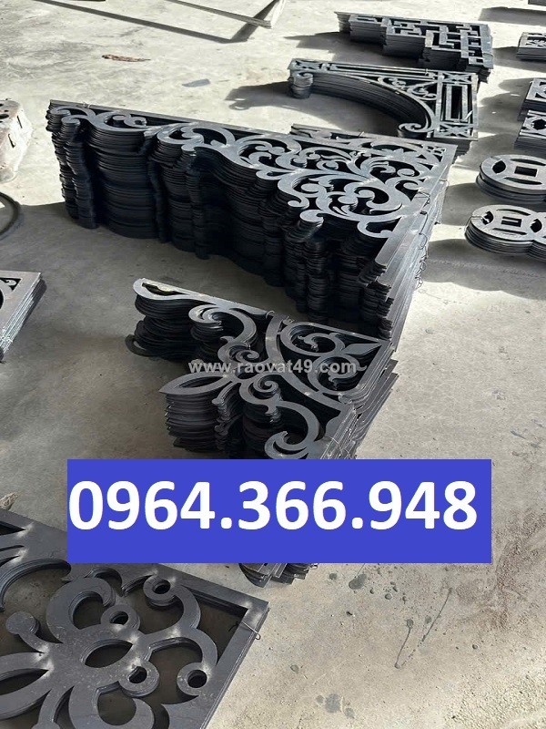 Hoa văn góc cnc mái kính tạo điểm nhấn cho công trình