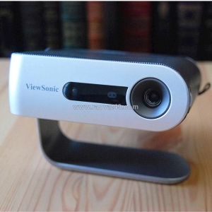 Mang cả “rạp phim” đi bất cứ đâu với viewsonic m1 pro!