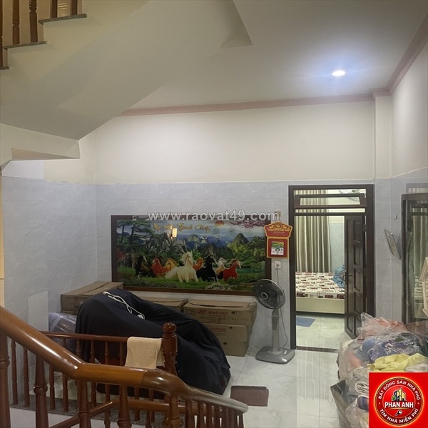 ~/Img/2026/8/mat-tien-cho-phuoc-binh-can-nha-dang-xem-neu-ban-uu-tien-vi-tri-va-chat-luong-4-tang-4pn-01.jpg