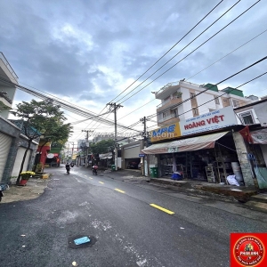 Mặt tiền đẹp – khu trường thọ giờ còn mấy căn như này?  nhà 2 tầng bố trí hợp lý chỉ với 11 đồng.