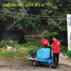 Máy phun thuốc công nghiệp dùng pin turbo tb300
