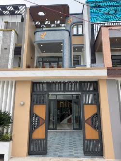 Mua nhà phố tại cần đước - tặng ngay gói thiết kế nội thất trị giá 100tr. lh:0344069492.