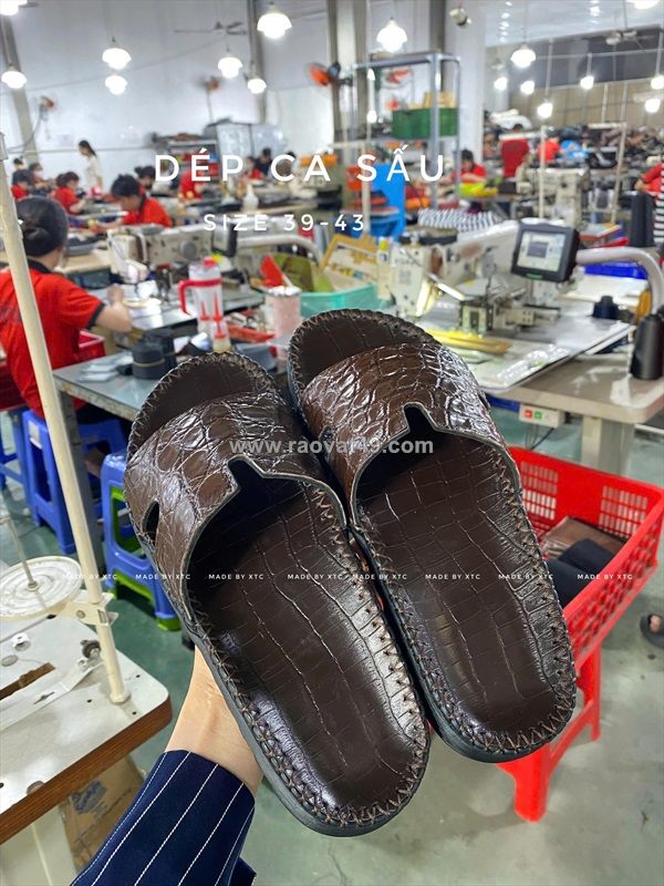 Nguồn hàng dép da giá xưởng – xưởng dép trường chinh nhận đơn sỉ