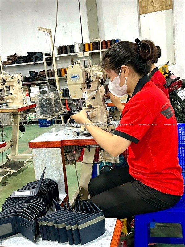 ~/Img/2026/8/si-moc-khoa-da-qua-tang-doanh-nghiep-02.jpg