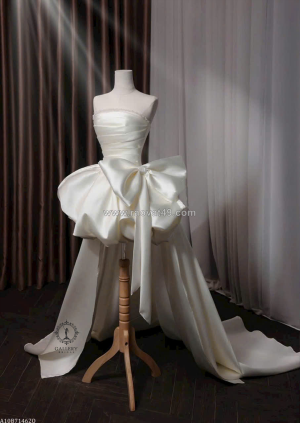 Siêu ưu đãi combo cho mùa cưới 2026 tại nhà gallery bridal giá rẻ sang xinh sịn cho các dâu rễ màu cưới này.