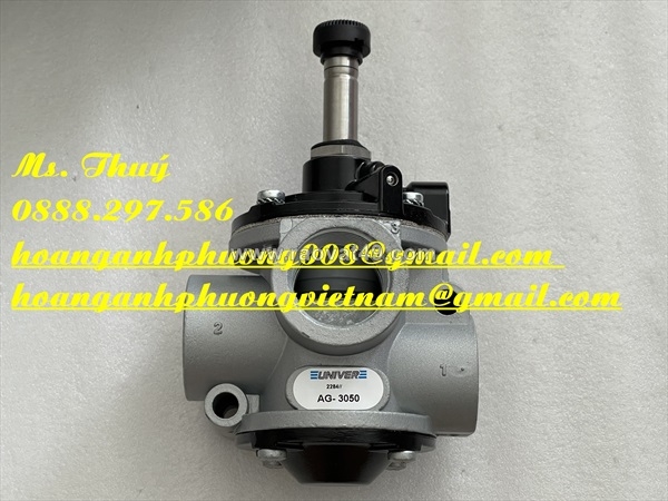 ~/Img/2026/8/univer-ag3050-van-dien-tu-cao-cap-gia-tot-01.jpg