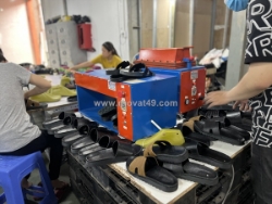 Xưởng sỉ dép da có sẵn cho shop thời trang và phụ kiện