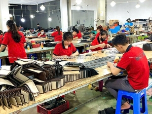 Xưởng trường chinh – nhập sỉ đồ da hàng có sẵn