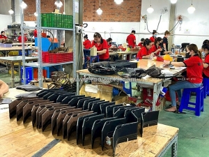 💼 shop đang tìm nguồn sỉ ví da giá xưởng?