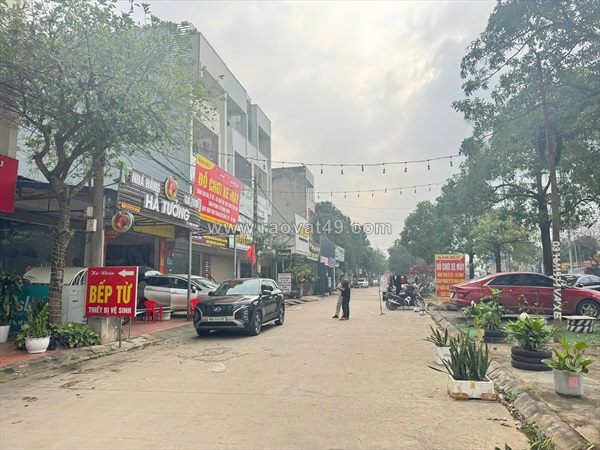 Bán 2 lô liền nhau mặt phố tôn đức thắng, khai quang. dt 200m2