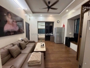 Bán căn hộ pháp cổ ở phố huế, 130m2, 3 ngủ, sổ đỏ chính chủ