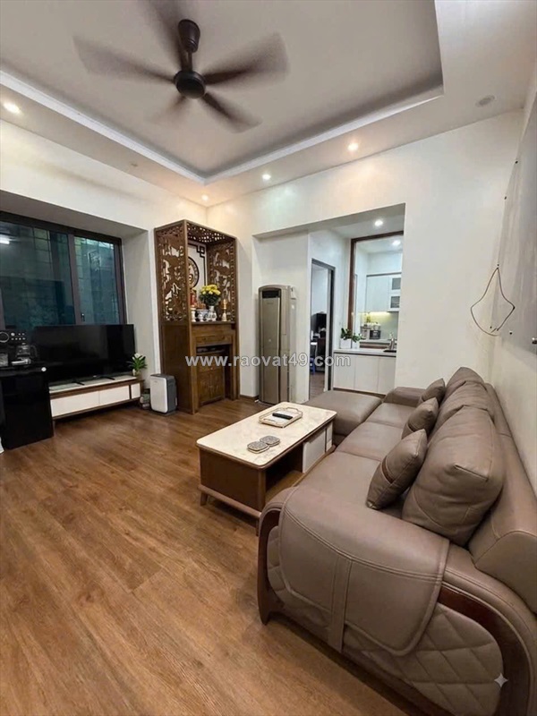 Bán căn hộ pháp cổ ở phố huế, 130m2, 3 ngủ, sổ đỏ chính chủ