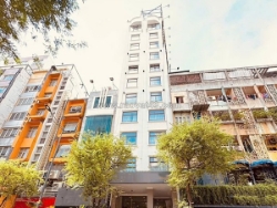 Bán tòa nhà lê thánh tôn, bến thành, hầm 11 tầng, 54 phòng, hđ thuê $16.000d/th